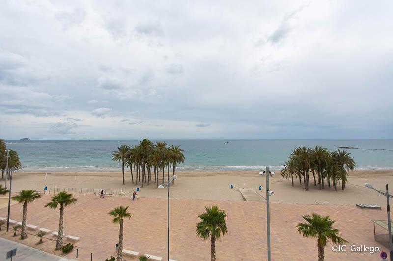 Apartamento En Primera Linea De Playa De 比利亚霍约萨 外观 照片
